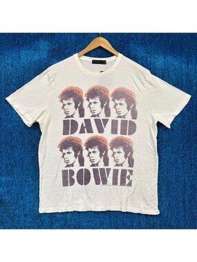 David Bowie Self Tilted Album Graphic T-Shirt Size XL